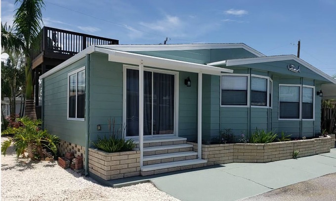 Whitney Beach House | The Mermaid house