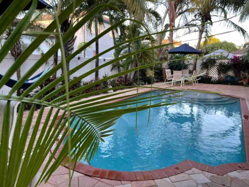 Miami Lakes House | The Miami Lakes Pool House