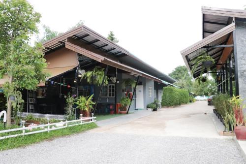 Khon Kaen House | The Money Inn