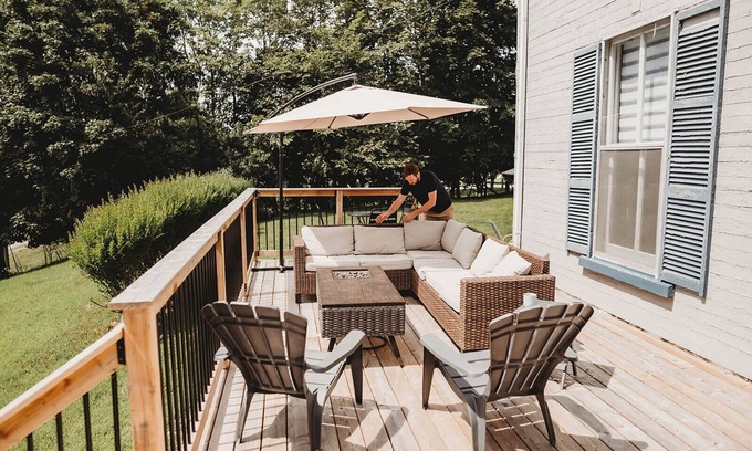 St. Andrews House | The Montague Rose Inn
