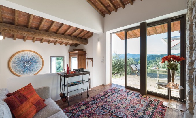 Vaiano House | The MOONLIT & SUNNY COTTAGE in an olive grove near Florence in Tuscany