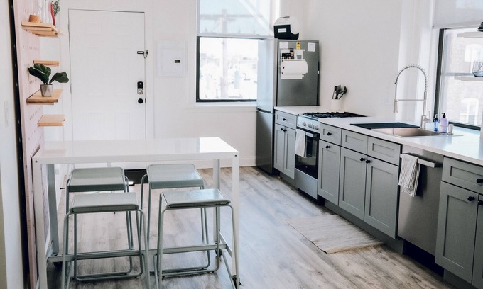Park West Hotel | The Neighborhood Hotel - Lincoln Park 303 - Two Bedroom