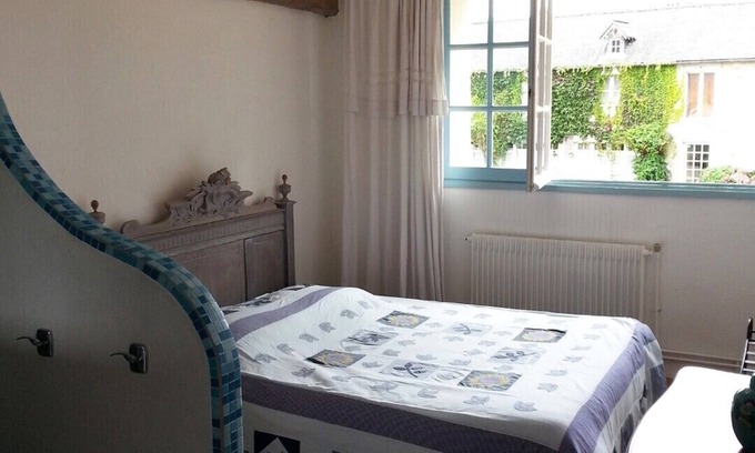 Nonant Bed & Breakfast | -THE NEST-