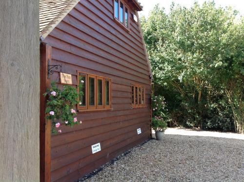 Castle Bytham House | The Oak Lodge, Clematis Cottages, Stamford