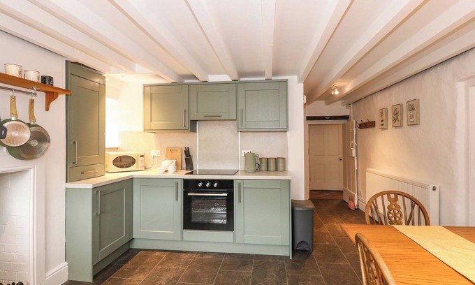 Newborough Cottage | The Old Bakery Cottage