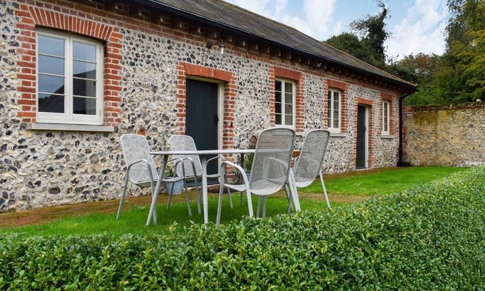 Farningham House | The Old Dairy Cottage