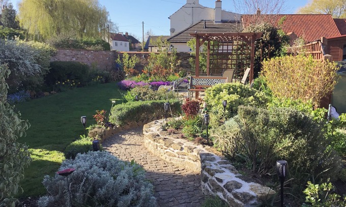 Glentham Bed & Breakfast | The Old Posthouse B&B
