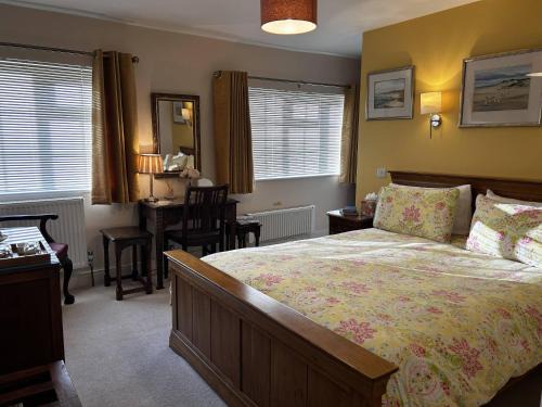 Glentham Bed & Breakfast | The Old Posthouse B&B
