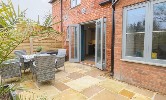 Norwich House | The Old Rectory Coach House
