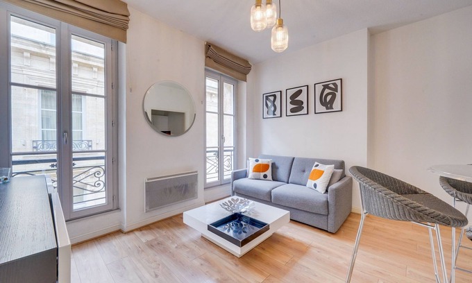 Bordeaux Golden Triangle Apartment | The Old School - Dans le triangle d'or à Bordeaux