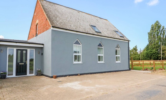 Boston Cottage | The Olde Chapel
