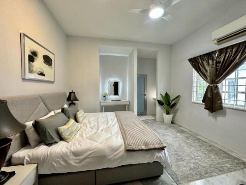 Sungai Pelek House | The P Lakehouse