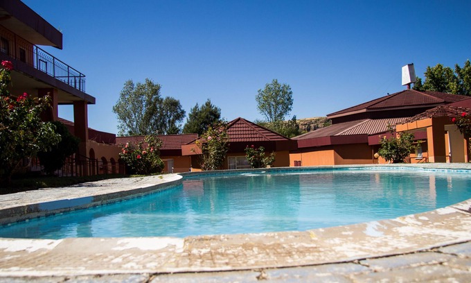 Thabana Tsooana Hotel | The Palace Hotel