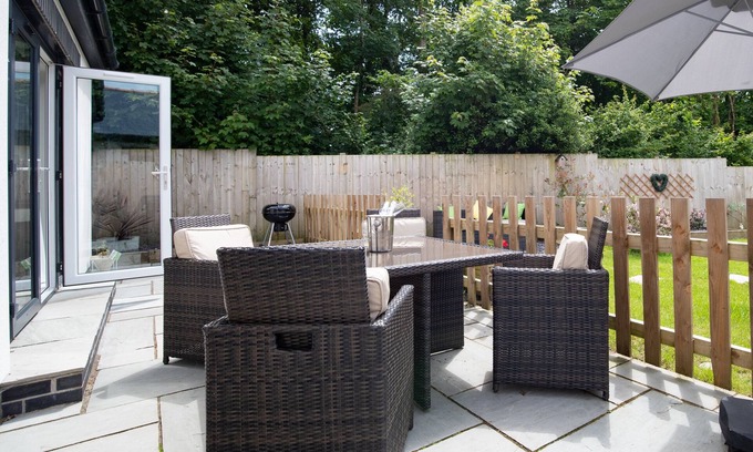 Kilgetty Cottage | The Parsonage - Peaceful, Dog Friendly Cottage