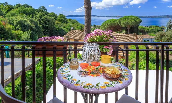 Lake Bracciano Apartment | The Pearl of Trevignano.