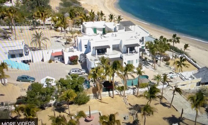 La Ventana House | The Perfect Beachfront Kiteboarding and Windsurfing Property in La Ventana.