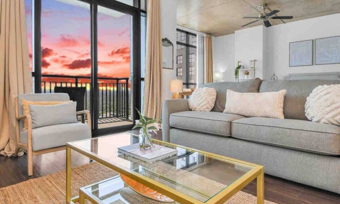 Downtown Orlando Apartment | The perfect gateway with magical views in DT ORL