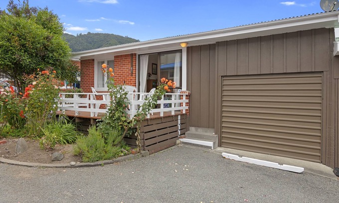 Picton House | The Picton Family Retreat - Picton Unit
