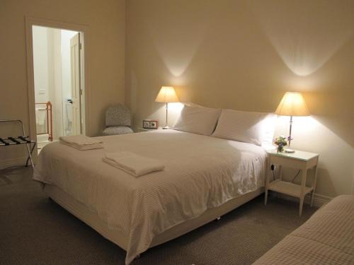 Barraba Hotel | The Playhouse Hotel