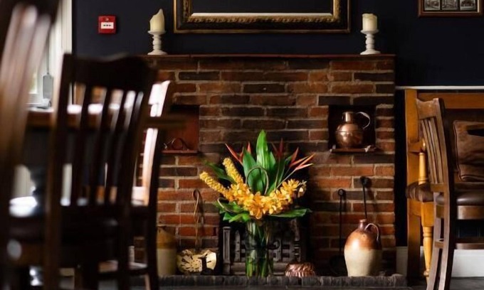 Itchen Abbas Bed & Breakfast | The Plough Itchen Abbas