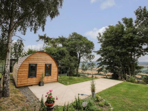 Halfway House House | The Pod