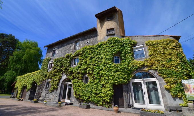 Malauzat House | The Poets' Mill