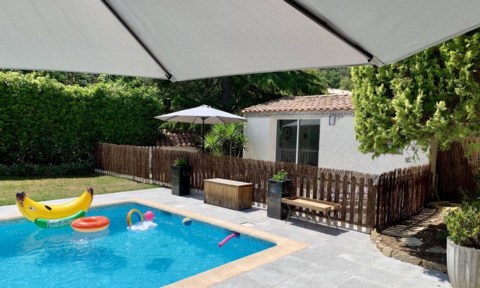 Valbonne Apartment | The Pool House Valbonne, modern bright studio A/C and parking, 5mn from village.