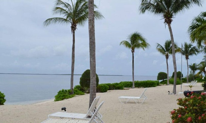Bodden Town Condo | The Pools #1- the Luxury Beachfront Hideaway with Private Pool