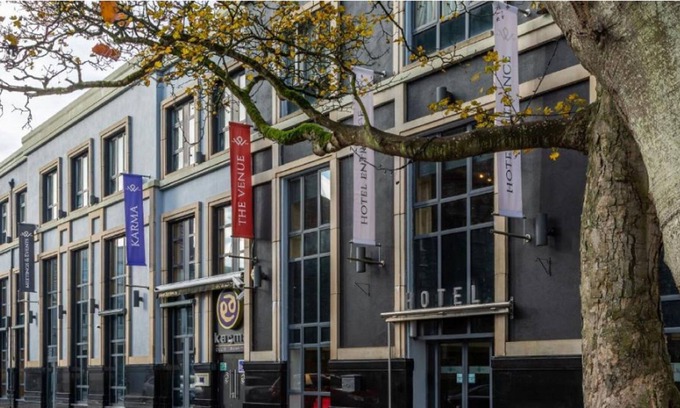 Athlone Hotel | The Prince of Wales Hotel