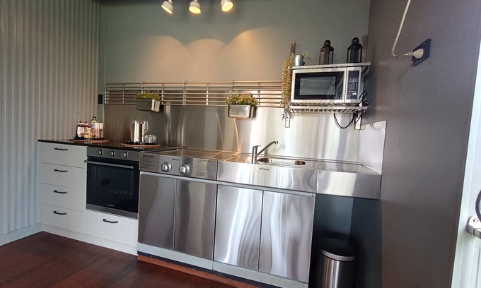 Colinton Apartment | The Property, tranquil retreat