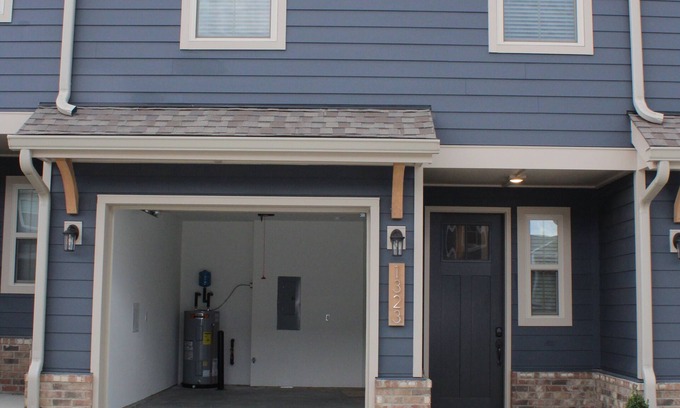 Alcoa Condo | The Purrfect Stay