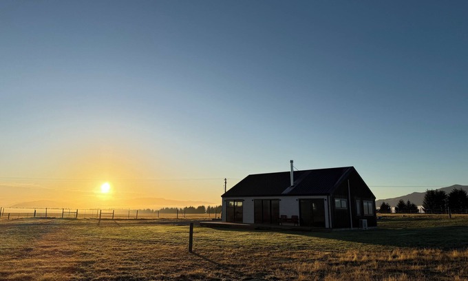Ben Ohau House | The Pyramid - Whakangā