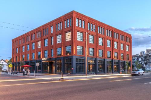 Five Points Hotel | The Ramble Hotel