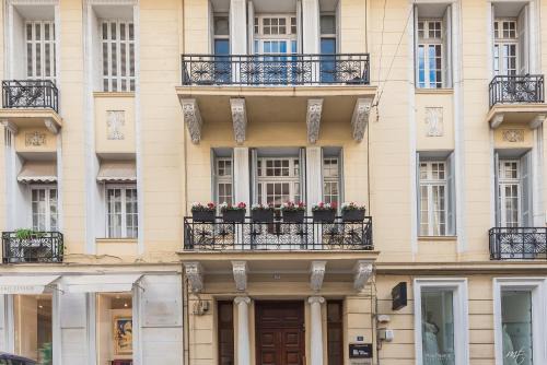 Athens City Centre Apartment | The Rare Luxury Gem in Kolonaki Sq - near Syntagma