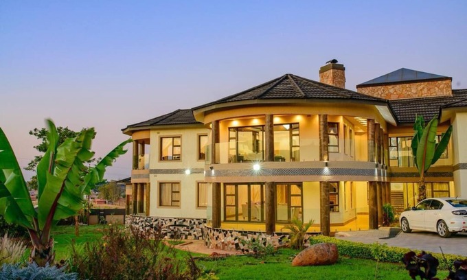 Harare East House | The Residence Grand Villa