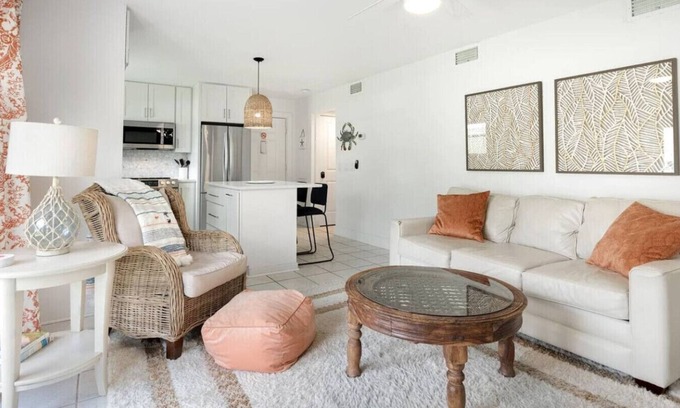 Fort Walton Beach - Destin House | The Retreat in Santa Rosa Beach Bungalow B