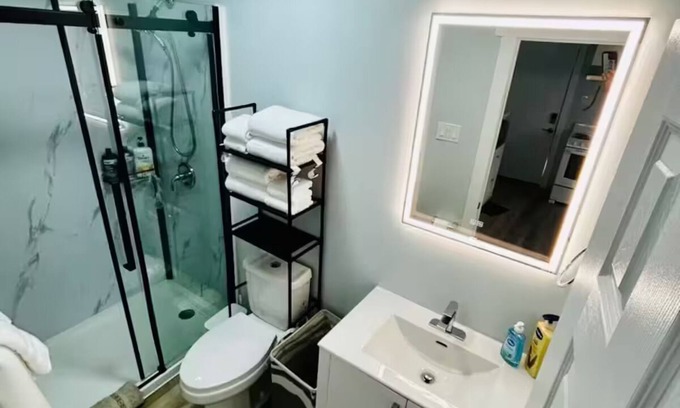 Saint John Apartment | The Right Place - Cute & Cozy 1-Bedroom Apartment