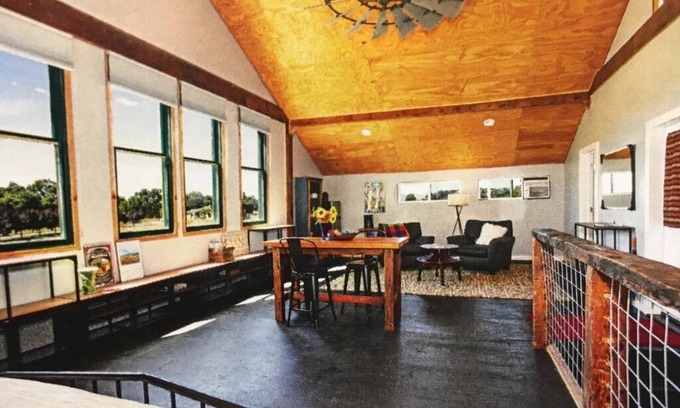 Finley Apartment | THE RIPE CHOICE FARM STAY