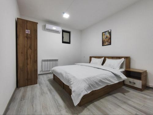 Tashkent Bed & Breakfast | The RISE