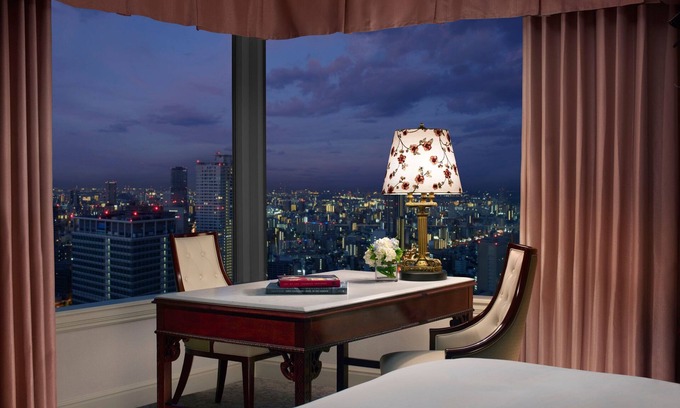Umeda Hotel | The Ritz-Carlton, Osaka
