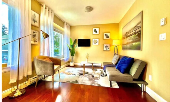 Surrey House | The Royal Suite