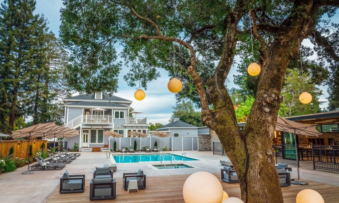 Healdsburg Bed & Breakfast | The Ruse
