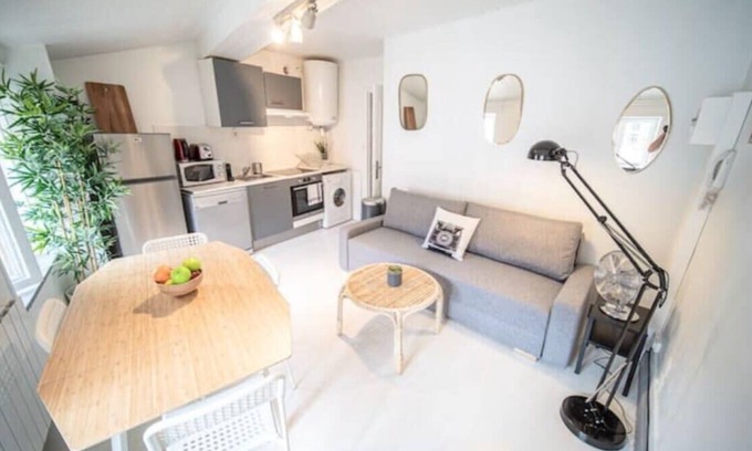 Glaciere - Montmein Apartment | The San Diego - Apartment for 4 people. Oullins-Lyon