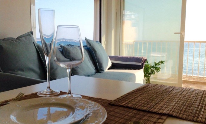 Can Pastilla House | The sea beneath your feet