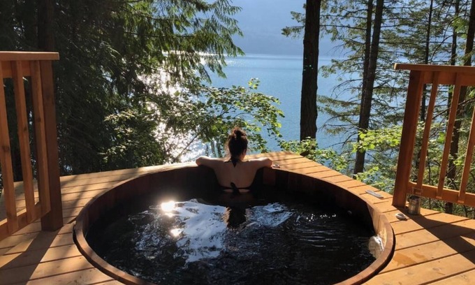 Kaslo Hotel | The Sentinel