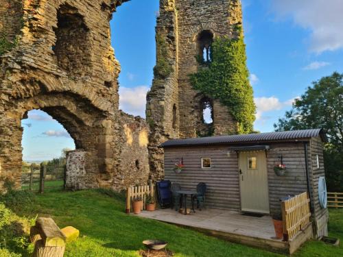 Sheriff Hutton Cabin | The Shepherd's Hut