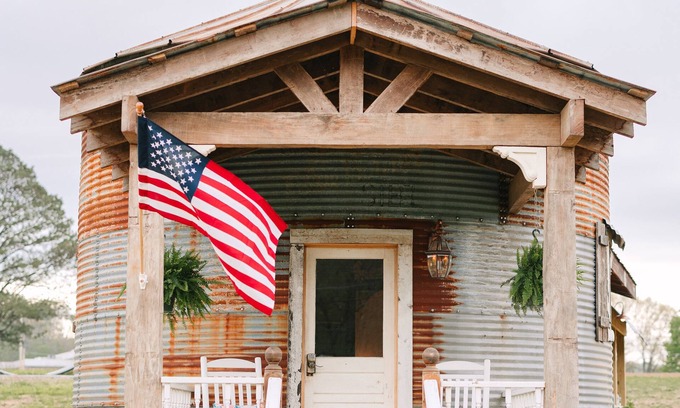 Lynchburg Other | The Silos at Promise Manor "Dolly"! Farm stay mins from historic Lynchburg, TN.
