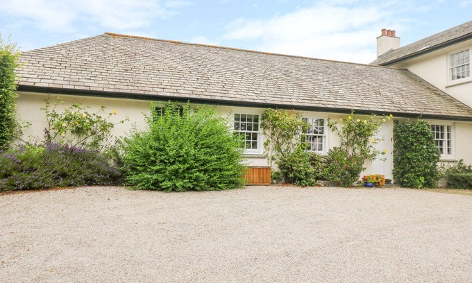 Grampound Cottage | THE SNUG, romantic, country holiday cottage in Grampound