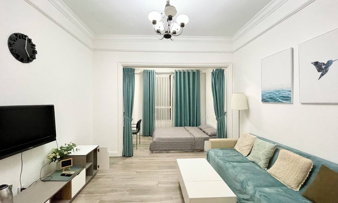 Hang Xanh House | The Soulmate Studio - central location, free rooftop pool