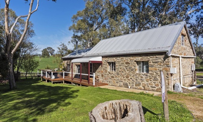 Jutland Bed & Breakfast | The stables in the country cottages of the 1860s